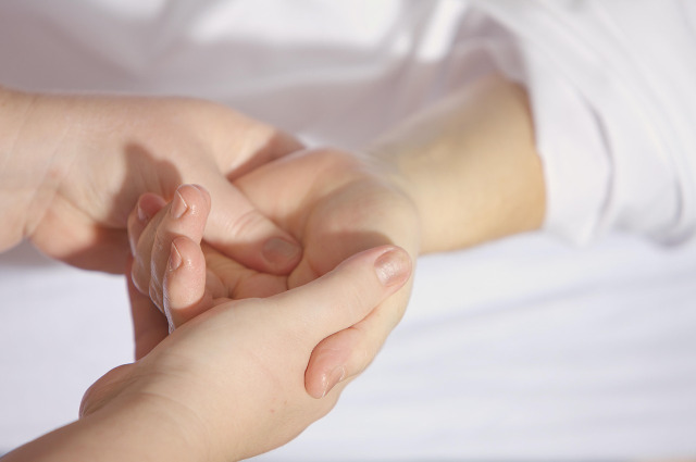 crystal healing massage spa